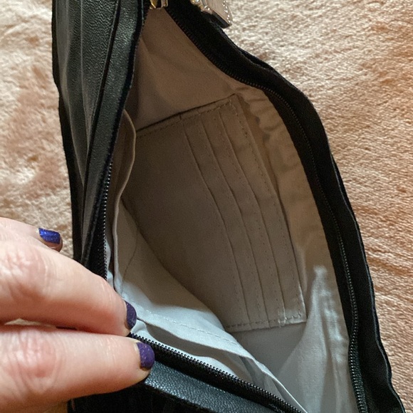 New without tags black fringe leather sash bag - Picture 2 of 4